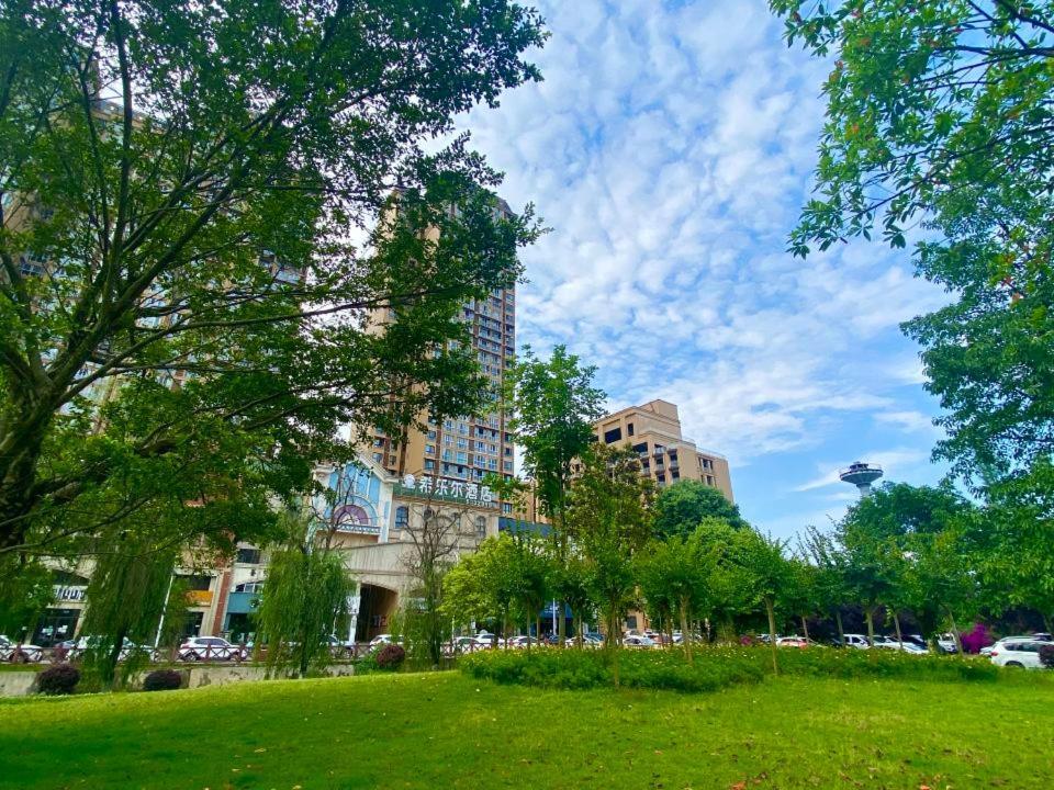 Emei Mountain Xileer Hotel Эмэйшань Экстерьер фото